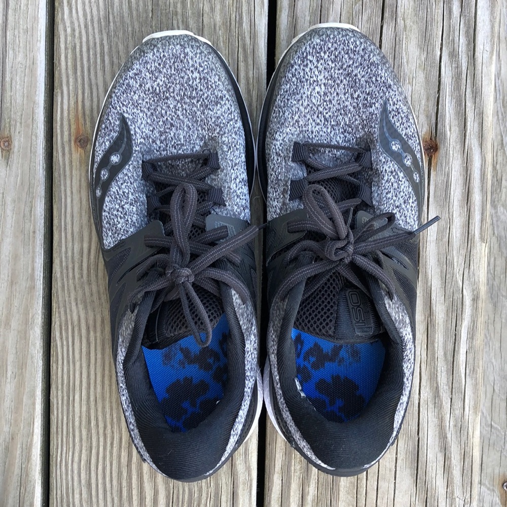 👟SAUCONY EVERUN TRIUMPH👟